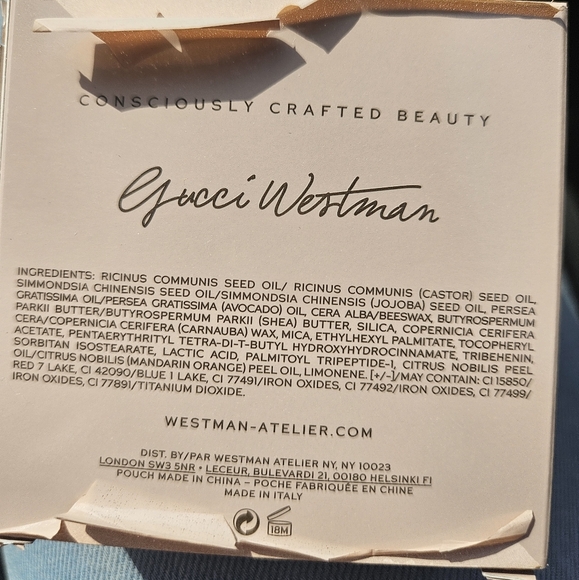 Westman Atelier Lip Suede- Les Nudes NIB - Picture 5 of 6